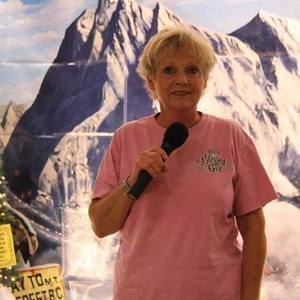 Meet your Posher, Cindy